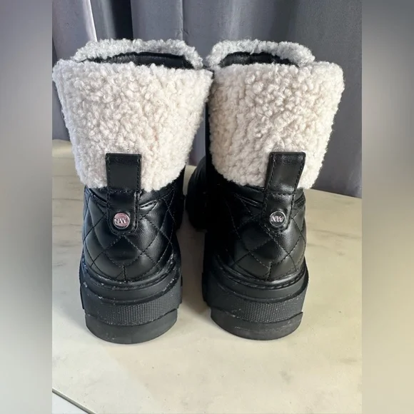 Nine West leather boots. Fleece accent. Size 8.5. Warm and fun. Worn once. - Picture 6 of 7